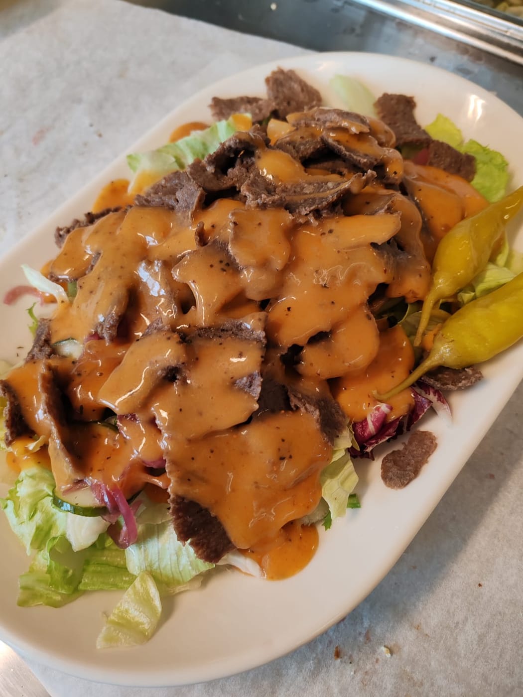 Kebabsalaatti Kuusamo Plazassa